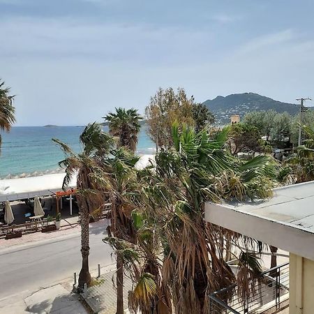 Ippokampos Seaside Artemida Lägenhet Exteriör bild
