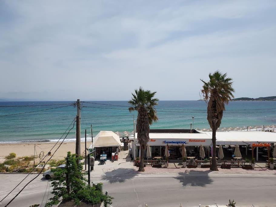 Ippokampos Seaside Artemida Lägenhet Exteriör bild